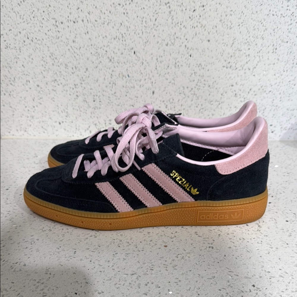 Adidas Spezial